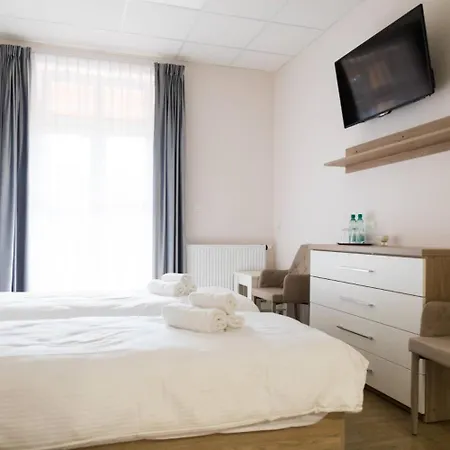 Bed & Breakfast Nnd *